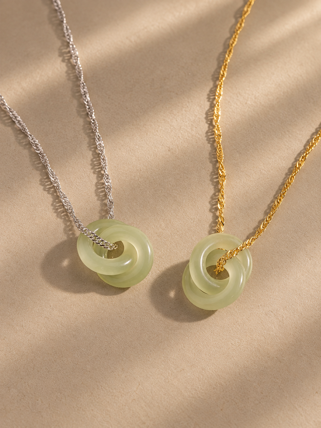 Interlocking Jade Circle Necklace